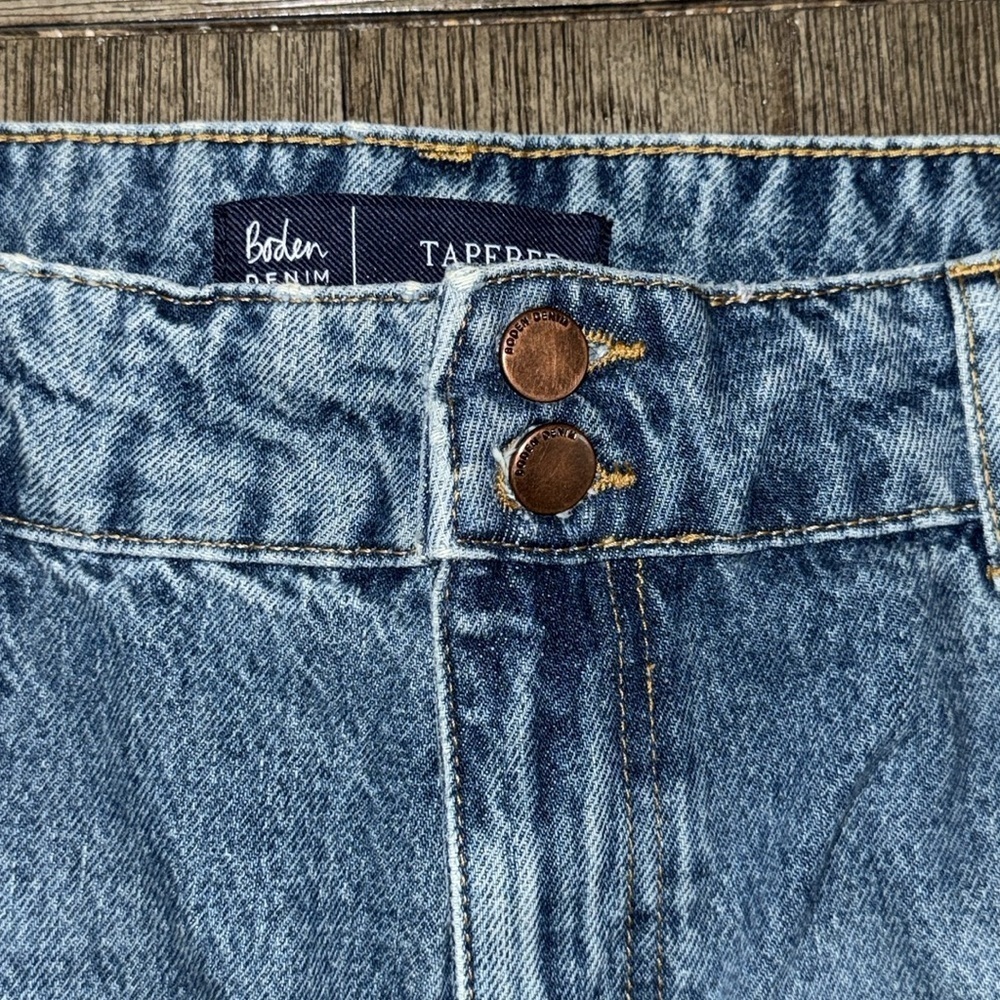 Boden Tapered High Rise Jeans Mid Vintage, Green Tint - Picture 6 of 12